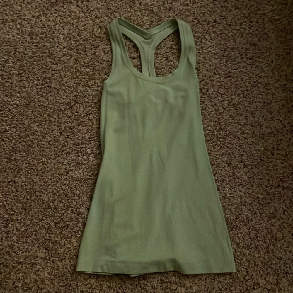NWOT Lululemon tank top